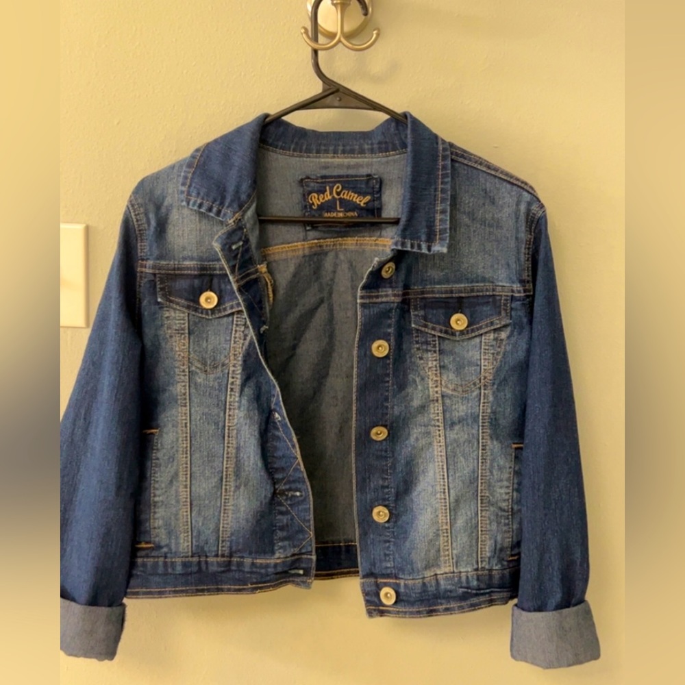 Red Camel Cropped Denim Jacket